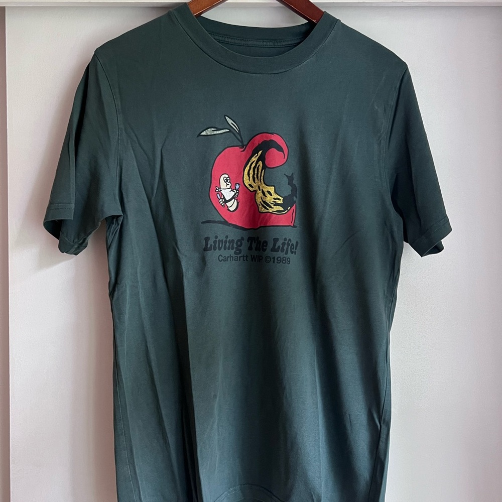 Carhartt WIP Green Short Sleeve Tee with Graphic Design